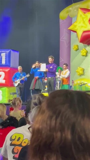 A big thank you to Lucia Wiggle and Lachy Wiggle for making Rylee’s day at The Wiggle big show today! He was very excited and hopes tou like his artwork! #TheWiggles #thewigglesconcert #fruitsaladyummyyummy #luciawiggle #lachywiggle #bluewiggle #purplewiggle #yellowwiggle #redwiggle #racarena #australia #toddlersoftiktok #toddlerlife