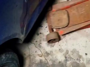 3.5K views · 21 reactions | Leaky Rusted Vintage Floor Jack Restoration #Vintage #Restoration #BeforeAndAfter #JackRestoration#D | Restorationworld4 | Facebook