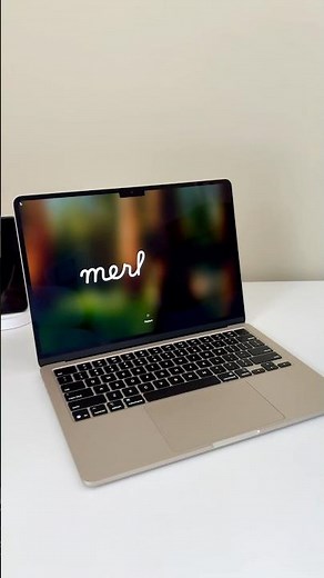 MacBook Air M4 Starlight 13" 🌼 Slim & Powerful Apple Unboxing