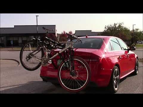 Thule 900700 Gateway Pro 3 Trunk Mounted Bicycle Rack
