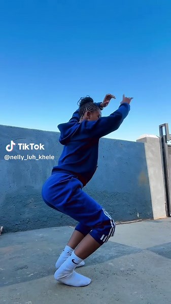 Traditional Zulu Maiden Dance Performance