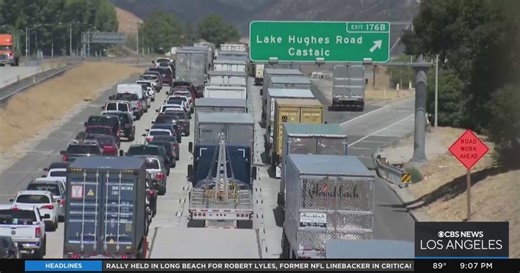 Gridlock traffic on 5 Freeway through Castaic area continues