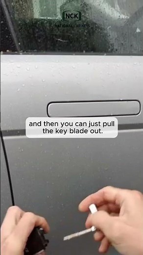 How To Gain Access To A 2020 Range Rover Evoque Using The Emergency Key Blade