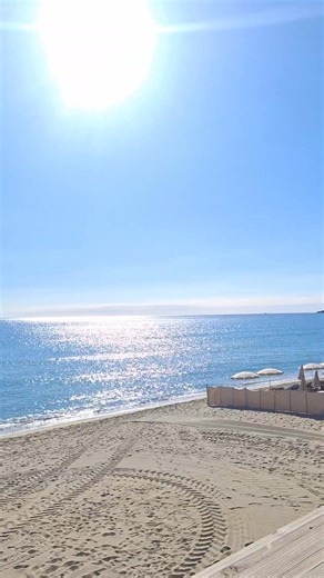 41K views · 232 reactions | Vendredi 26 septembre temperature de l air > 21° Température de l'eau > 19° Temps :  Vent : OUEST (SUD-OUEST après midi) Force: 1 (3 dans l’après-midi) Mer : Plat 謁 : non sauf si vous avez un manque de chance  Drapeau vert  J-9 | Poste de secours , plage de Pampelonne | Facebook