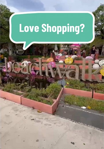 Shopping then sunset is the perfect match! ✅ 🌅 Bali malls really do have it all 🙌 #bali #balitravel #baliholiday #visitbali #TikTokTravel #balitrip #kutabali #shopingmall