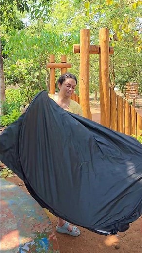 Changing Dress Outside? 😳 THIS Genius Hack Made It So Easy 🤯 (Must Try!) #sumiitalks #ytshorts