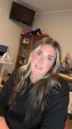 They are looking preeeeettttyyyy rough out there today 🙃 #yardskeletons #halloween #skeletons #31daysofhalloween