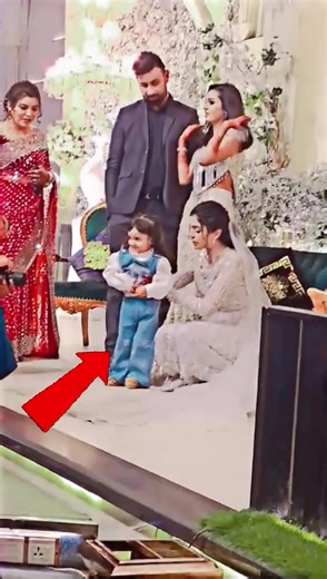 laiba Khan reception Ali Ansari and Saboor Ali in lame fashion #foryoupage❤️❤️ #unfreezemyaccount #viralkardo #viewsproblem #trending