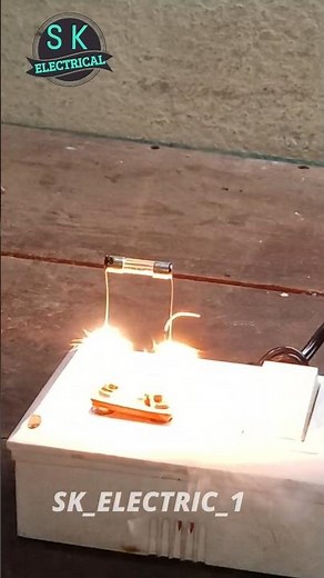 Let's see how a fuse works #electrical#science #experiment #ideas #electronics