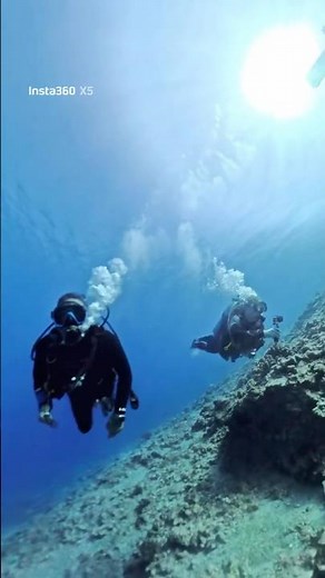 Kevin and Phil SCUBA Diving at Molokini Crater!