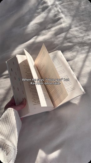 Abby ♡ || Bookstagram on Instagram: "Her freckles are his constellations 😭🥹 #fearless #powerless #kaiazer #paedyngray #reckless #newbookrelease #bookstagram #bookedit #bookaesthetic #bookishlove #bookcouples"