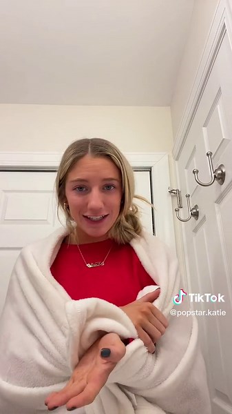 What is Vodka Cranberry? Exploring the Popular Drink Combination