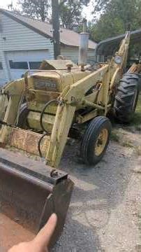 Ford 4400 backhoe quick overview and look at the controls #subscribe #tractor #start