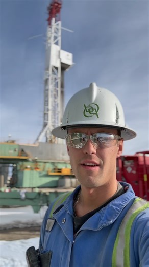 From mud systems to the racking board! 👷‍♂️⛓️ Check out what work on the rigs looks like as a Derrickhand. #oilfield #dayinthelife #albertaoil #roughneck #oilfieldlife #precisiondrilling #Precision #fyp #toryou #alberta #derrickhand #texasoilfield #drilling | Precision Drilling