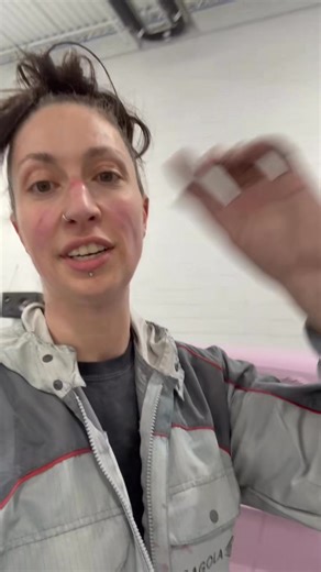 61K views · 2.1K reactions | Spray polyester process PART 2: This is a longer form video that goes in depth on the spray polyester process. **I had to split it into 2 parts** I tried my best to answer the most reoccurring questions I get, so I hope this helps 﫶 | Hilary Ann | Facebook