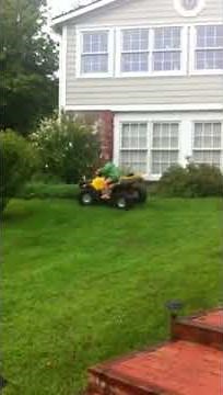 24 Volt Peg Perego Polaris XP850 ATV Goes Great in Wet Grass and Uphills