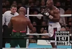 1.6K views · 19 reactions | 8th NOV 1997 - Holyfield vs Moorer 2: Round 7 #evanderholyfield #therealdeal #heavyweight #boxing #boxeo #ko | Boxing History Page | Facebook