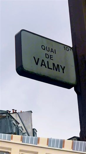 3.3K views |  Quai de Valmy : L’âme bohème du Canal Saint-Martin...