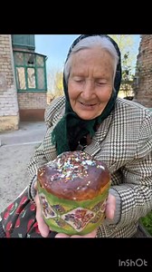 24K views · 4.9K reactions | Paskas for residents of frontline communities. This Easter we distributed over 2000 paskas to most vulnerable people https://hfu.org/ #hfu #hopeforukraine | Hope For Ukraine | Facebook