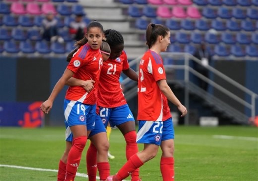 Con un contundente segundo tiempo: La Roja femenina goleó a Perú en su debut en la Copa América 2025 - PrensaFútbol