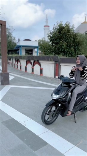 Ratu🚀🔥💢 (@ratu_queen2210)’s videos with DJ BREAKBEAT MINANG TAMBUSAN RINDU FT WES ALL SLOW - ᴍʀɪᴢᴢ ` 𝗔𝟲