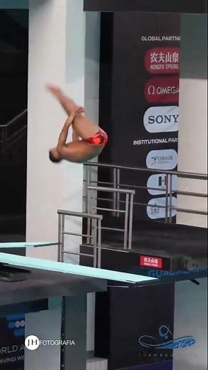 Men's 3M Diving Springboard Beautiful Amazing and the best diving