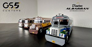 38K views · 2.1K reactions | Es un placer para nosotros, presentales estos poderosos autobuses a escala 1/43 de la línea local de la Ciudad de México, Ruta 100. Sin duda alguna, son autobuses con muchas historias y grandes recuerdos para todos los habitantes del ex D.F. ahora nombrado como la CDMX. ¡¡¡Muchas gracias por ser parte de nuestra historia!!! | Recuerdos Sobre Ruedas - Camiones y Autobuses a escala | Facebook