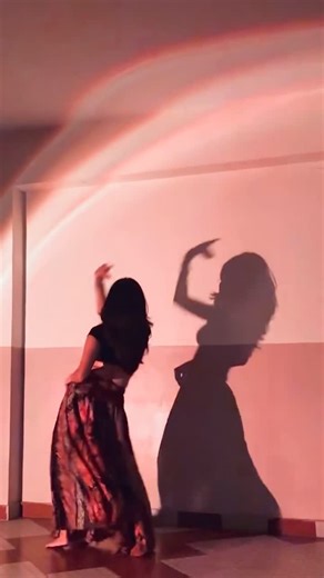 Kumar Gaurav | KG | 🌟 Debounce is a coding gem, and we’re obsessed with its efficiency! ⏳ It delays function calls—like search inputs—until users pause,... | Instagram