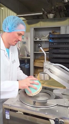 Making of the Queen Victoria Plum Pudding #fortnums