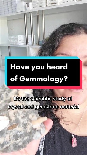 Gemmology: Discover the World of Crystals