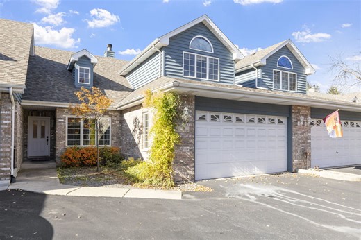 9 Lake Katherine Dr, Palos Heights, IL 60463 - MLS 12514068 - Coldwell Banker