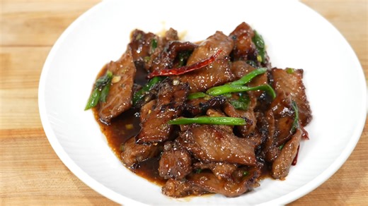 Easy Mongolian beef recipe ready in 30 minutes at home