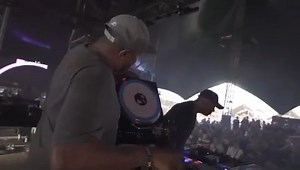 3.6K views · 120 reactions | Now that's what we call reverse scratching!  Combine Dj Marky's incredible skills with Phase's stability, and you’ll get this. 勞 Mad respect Dj Marky for trusting Phase and pushing the creative boundaries to another level! What else Phase can bring to you? Discover now  https://bit.ly/43y4sK0 #phasedj @vanleeuwenwessel Hospitalitydnb | Phase | Facebook