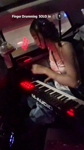 Drum and Bass Finger Drumming Solo in 5, 4, 3, 2 1, ....