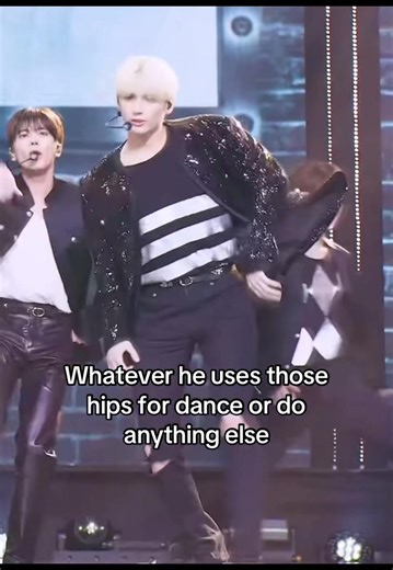 Hueningkai's Dance Moves: A Closer Look