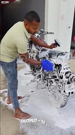 Robotic Bike Wash Machine 🤖 Full Demo + Profit Plan | www.ezytekclean.com | M: +91-9821491403