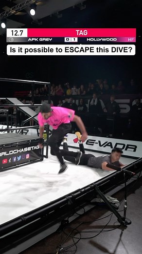 How would you evade this dive? 🤔💭 Most athletes have worked out that the fastest way under the mountain as the Chaser is this penguin slide, whilst others prefer QM (quadrupedal movement), what do you think? Chase 1 Chaser: @zion_ninja - @hollywoodfreerunner Evader: @sasha.hordiychuk - @apkgrey.wct Chase 2 Chaser: @wxyjumps - @apkgrey.wct Evader: @amosrendao - @hollywoodfreerunner #slide #dive #parkour #freerunning #extremesports | World Chase Tag