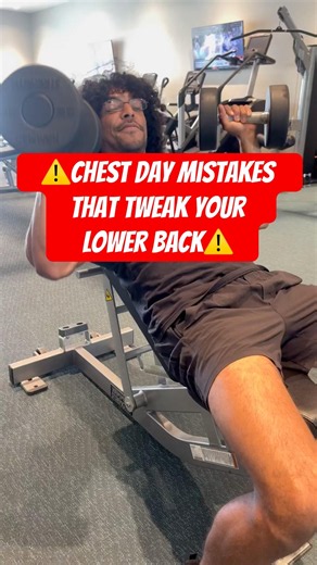 How You Actually Hurt Your Back on Chest Day❌ #lowerbackpain
