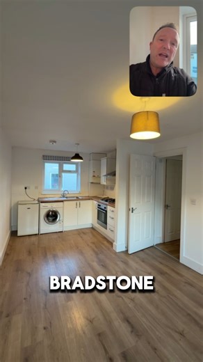 Evolution Properties - Ashford Estate Agent on Instagram: "📍 Bradstone Avenue 🏡 2 Bedroom First Floor Apartment Situated in a sought-after location, this superb two-bedroom apartment is offered in great order throughout. The property features a large open-plan living space, modern fitted kitchen, fitted white bathroom suite, and two good-sized bedrooms. Additional benefits include UPVC double glazing, gas central heating, and a small communal outdoor area. Ideally located close to public trans