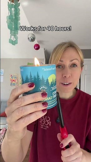 This mosquito repellent candle smells so good - if you’re not a mosquito!