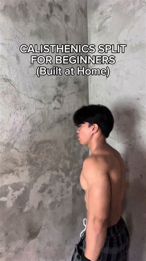 21K views · 12K reactions | PERFECT CALISTHENICS SPLIT FOR BEGINNERS! #calisthenics #fyp #beginners #homeworkout #motivation | Aki Sama | Facebook