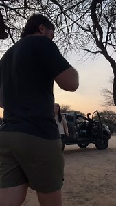 Our honeymoon camp in Botswana was more than just romantic — it was proof that a rooftop tent is the ultimate way to overland. 🚙💨 Here’s why: 🔹 Quick setup & pack down — after long dusty roads, the last thing you want is struggling with poles and pegs. In minutes, our tent was up and ready. 🔹 Safety first — being off the ground keeps you away from snakes, scorpions, and curious wildlife. In Botswana, that makes all the difference. 🐘🦎 🔹 Comfort with a view — sleeping high above the ground 