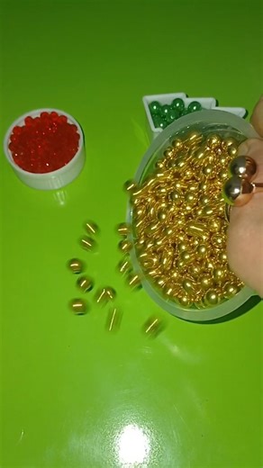 Looping Beads Motion – Calm Down Fast