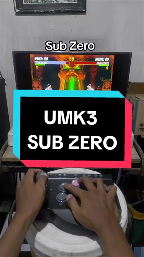 Ultimate Mortal Kombat 3 Sub-Zero Arcade Gameplay