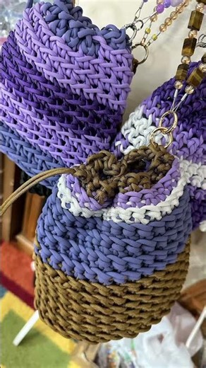 Crochet Paracord Bag #phonebag #crochetbag #wristlet #paracordprojects Tiger Eye Handle