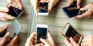 スマホおすすめランキング。Android、iPhoneの最新スマートフォンを価格・用途別に紹介【2021年最新版】