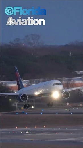 Boeing 757 Night Landing at World’s Busiest Airport Atlanta ATL | Plane Spotting in 4K