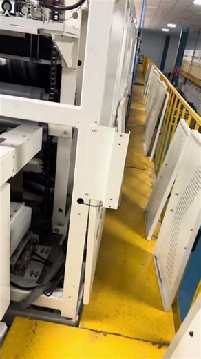 Laminate Solar panel machine #lamination #lamine ￼