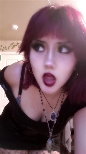 Yesterday's ootd but I got too drunk to post it 💋 ☆ #alternative #assecories #fishnets ☆