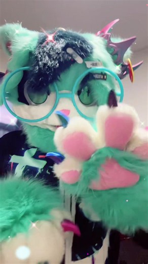 Yuzu-Kitty Cat Cat fursuit trend: Yuzukinya Yuzitolover guide
